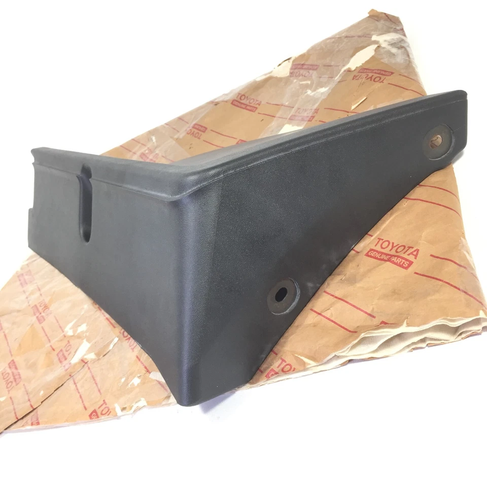 Cuarto de panel moldeado apertura de rueda LH 1984-86 Toyota Starlet EP71 genuino nuevo de stock Foto 2 de 4