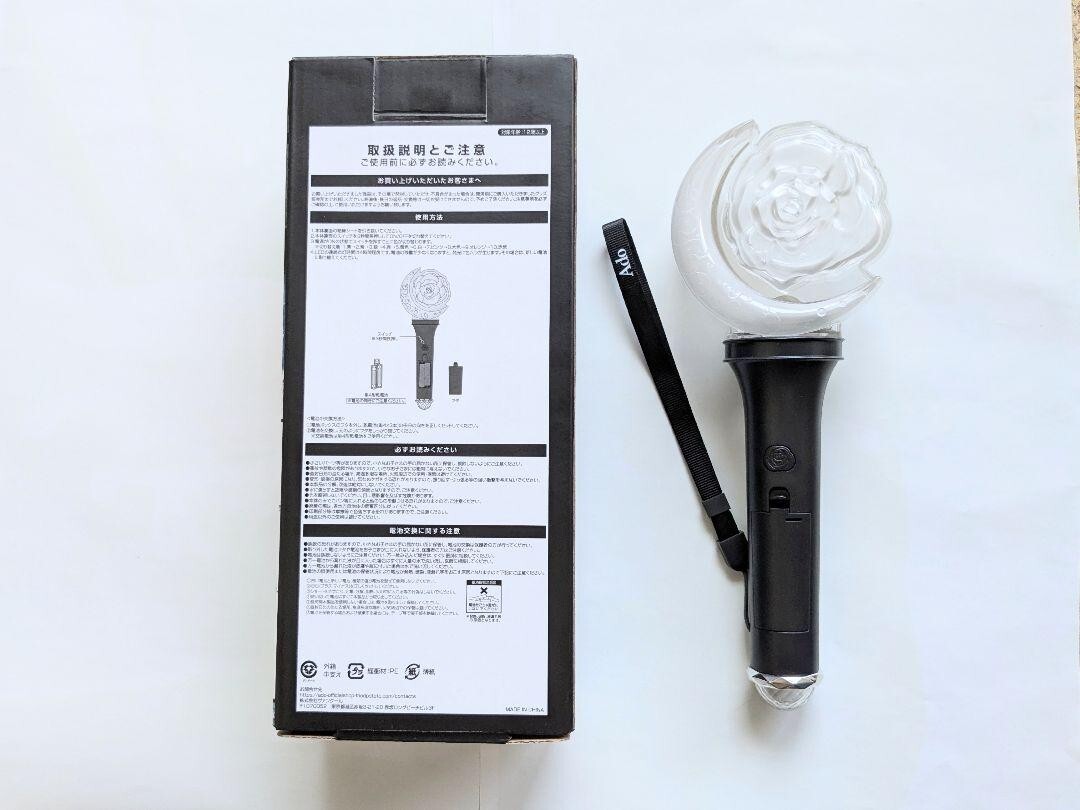 Ado PEN LIGHT Stick Tour 2024 Profile of the Mona Lisa