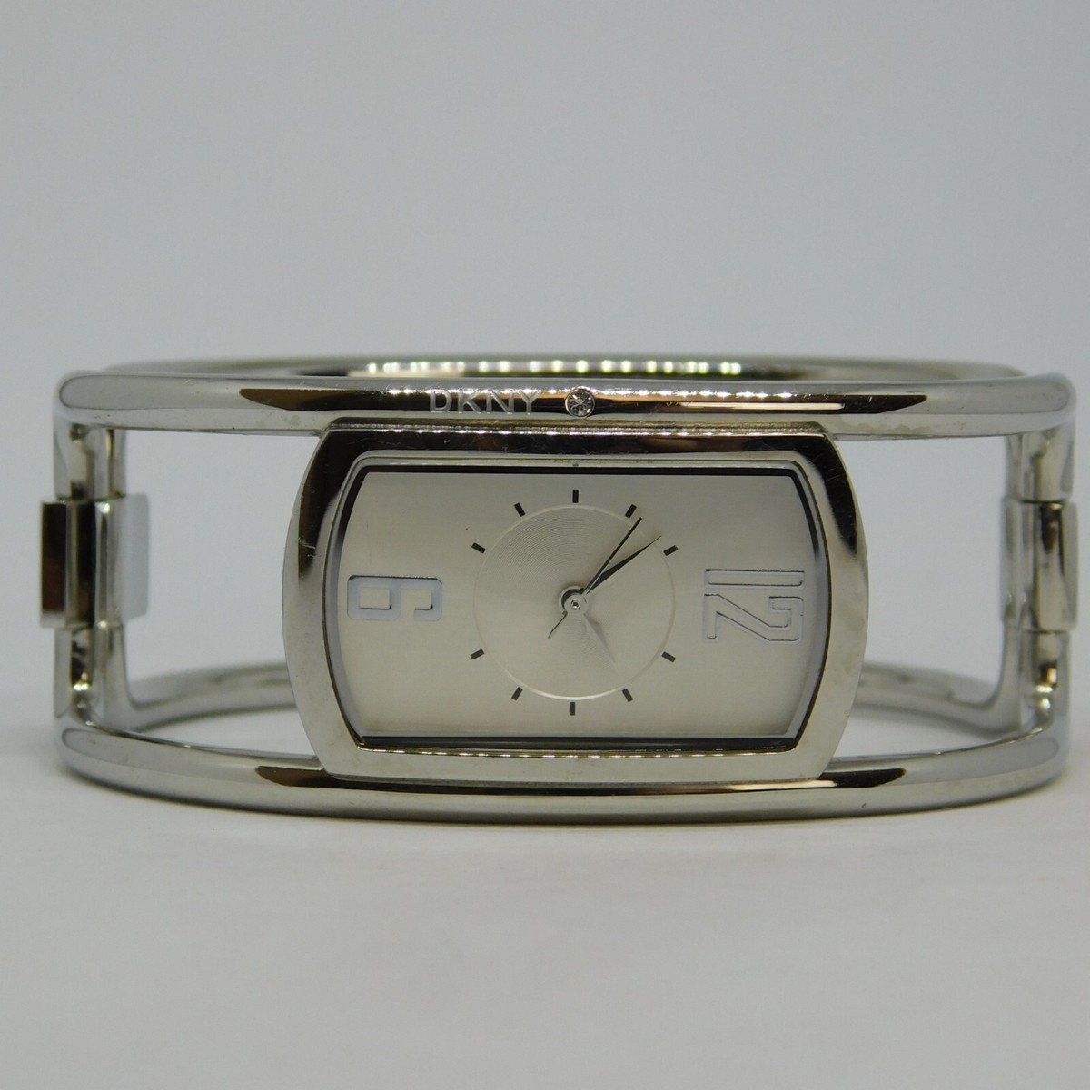 DKNY NY-3891 Stainless Steel Quartz Analog Women's Watch Sz DKNY NY-3891 Stainless Steel Quartz Analog Women's Watch Sz