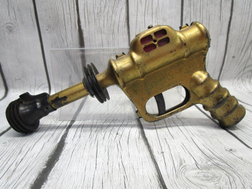 BUCK ROGERS ATOMIC PISTOL 25th CENTURY DAISY MFG CO. Plymouth MICH USA