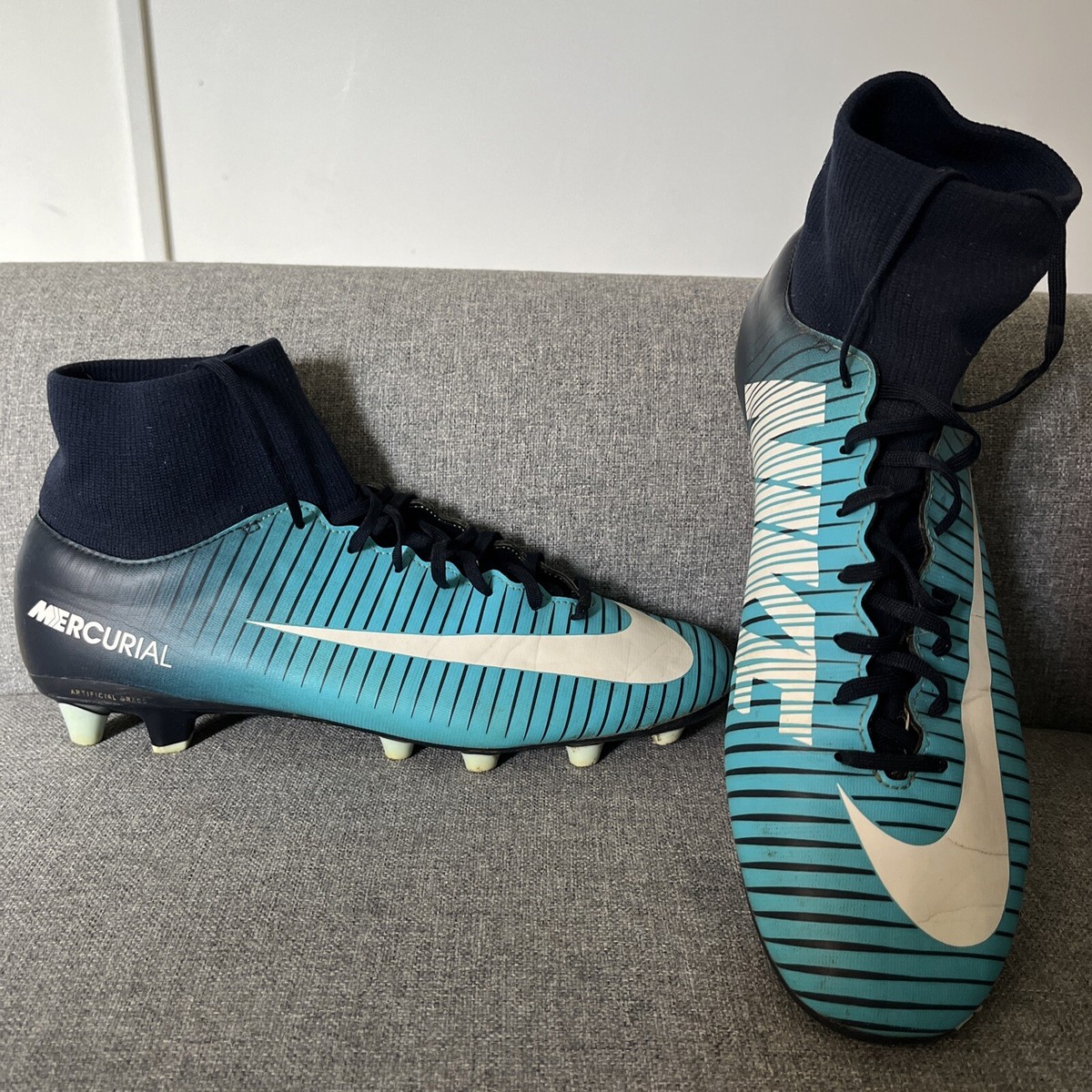 【新品未使用】NIKE MERCURIAL SUPER FLY Ⅴ DF FG NIKE Mercurial Superfly Ⅴ DF FG - メルカリ