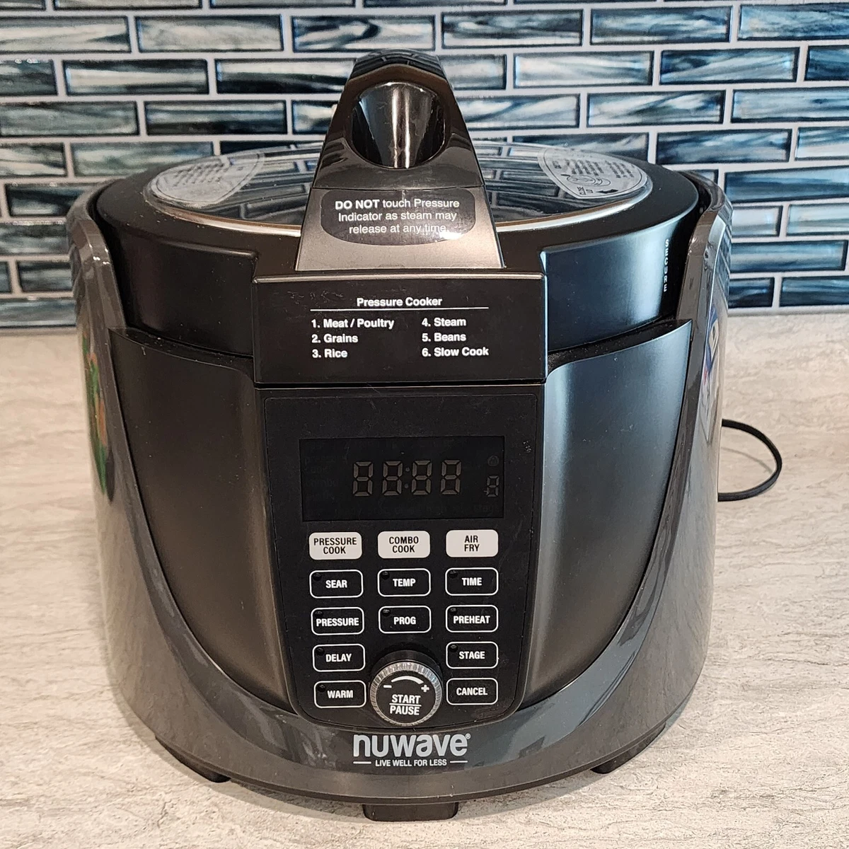 NuWave Duet Electric Pressure Cooker & Air Fryer Combo 6QT Multicooker w  EXTRAS