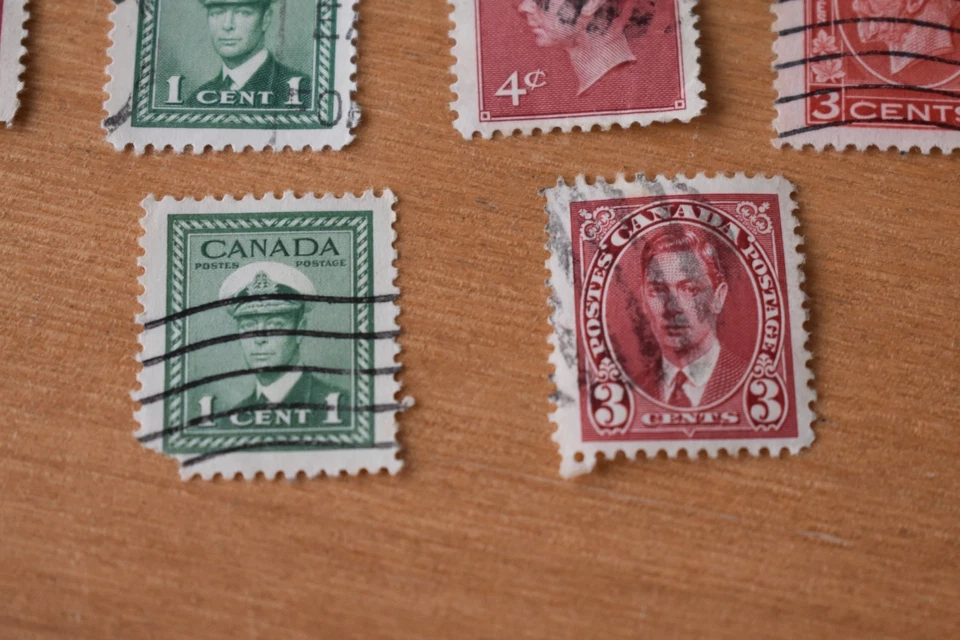 Vintage Early 14x stamps Canada Mixed - Image 4 of 4