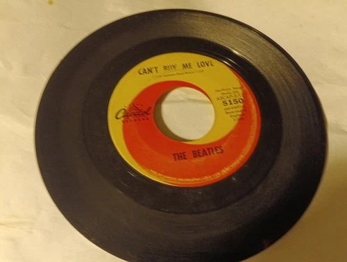 THE BEATLES - Can't Buy Me Love / 45 RPM record Capitol 5150 VG +
