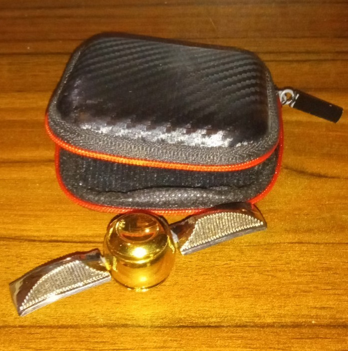 Harry Potter Inspired Quidditch fidget spinner with case!