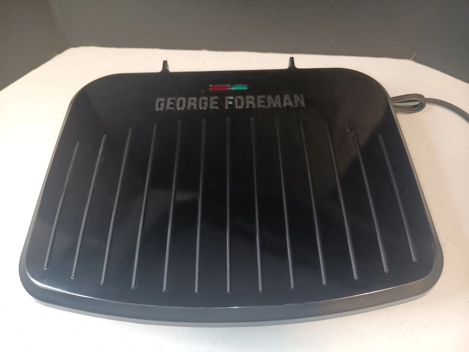 GEORGE FOREMAN; #GRS075B ELECTRIC GRILL & PANINI - 75 sq. in. SPACE - NEW!
Opens in a new window or