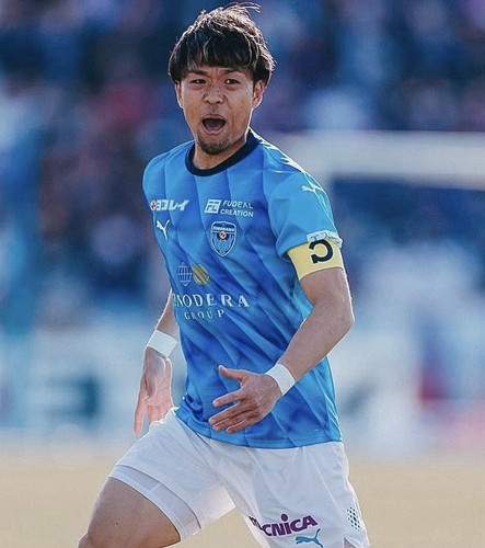 Puma Yokohama FC 2025 Home Jersey 783451-51 PEACORT X SAX authentic New - Afbeelding 19 van 22