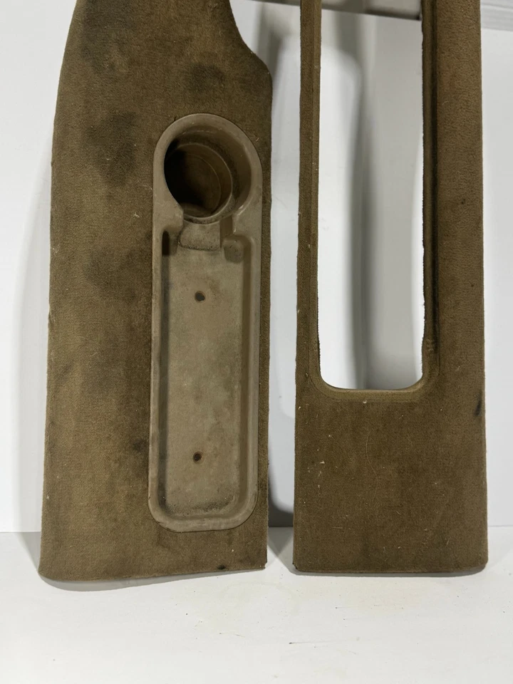 GMC/CHEVY C/K 2500 3500 1988-1994 REPOSABRAZOS TRASERO DERECHO PORTAVASOS Foto 3 de 4