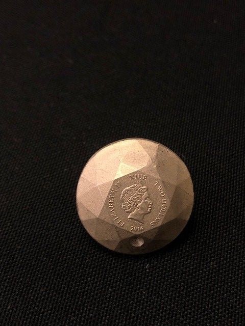 2016 Niue Elizabeth II DIAMOND 3D Shape $2 Silver Coin - Unique & Rare Pattern