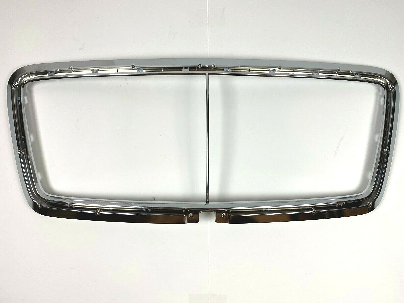 Bentley Bentayga Radiator Grill Chrome Trim