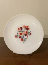 VTG Fire King Primrose Anchor Hocking Milk Glass Oven Ware 9” Dinner Plate