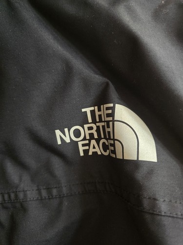 Chaqueta para hombre The North Face Gotham III plumón cálido aislante mediana negra - Imagen 16 de 19