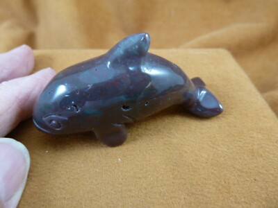 (Y-WHA-KI-732) Purplish brown jasper KILLER WHALE ORCA gemstone figurine whales