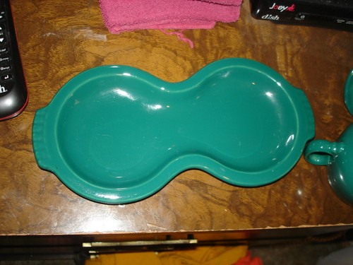 Fiesta Evergreen Retired Creamer & Lidded Sugar Set W/ Figure 8 Tray - Picture 5 of 7