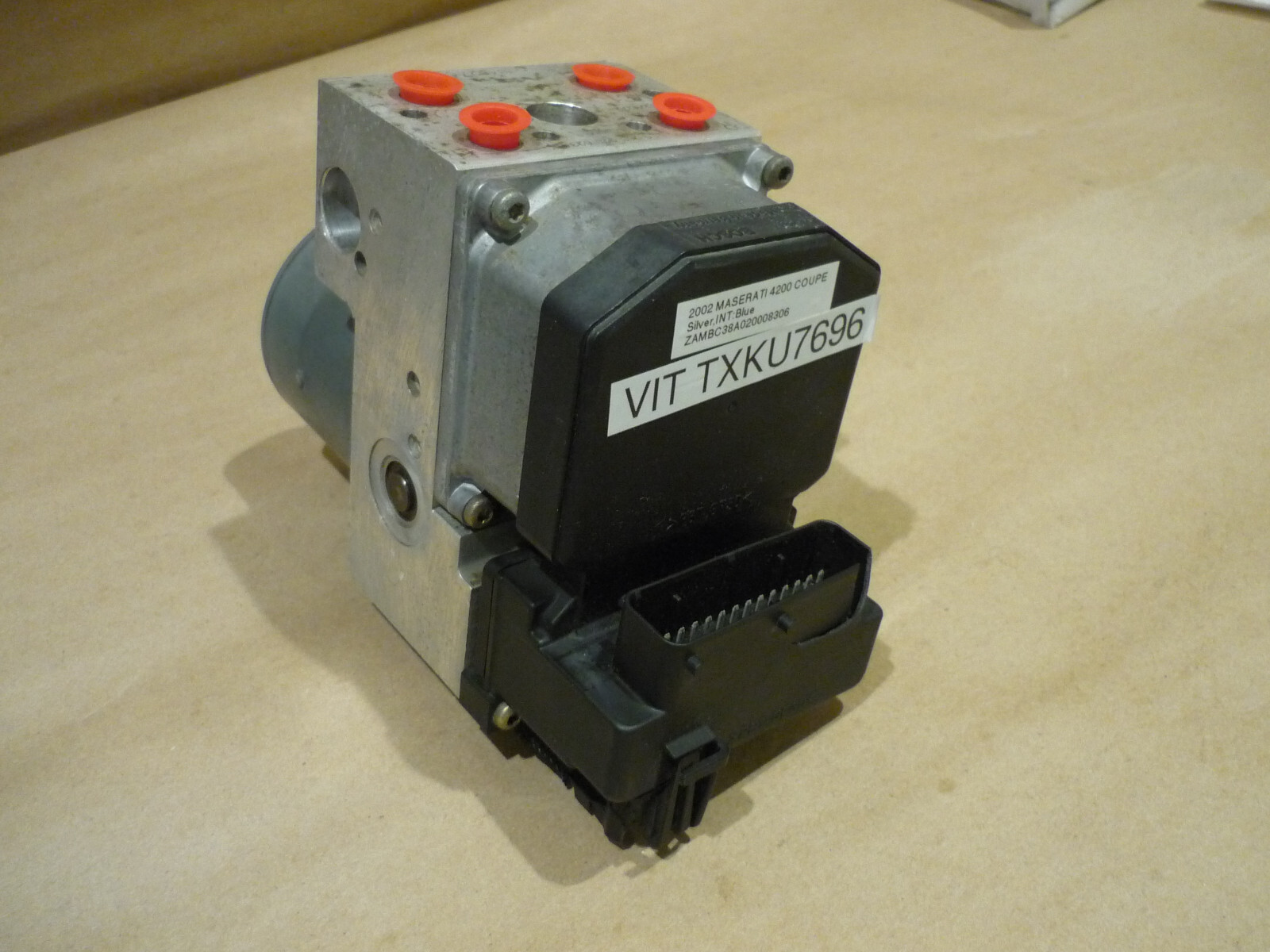 Maserati Coupe 2002 - ABS Hydraulic Control Unit - P/N 184827