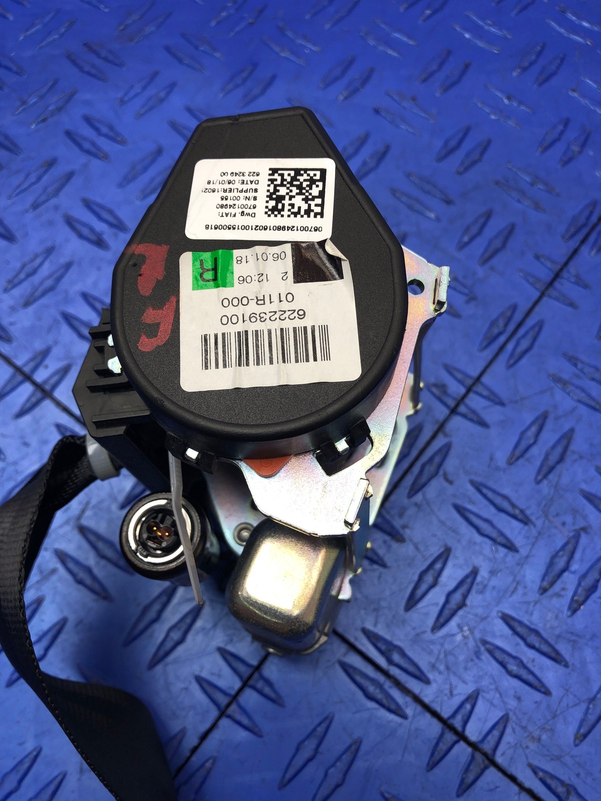2013-2021 MASERATI QUATTROPORT M156 FRONT RIGHT SEAT BELT RETRACTOR W/TENSIONER