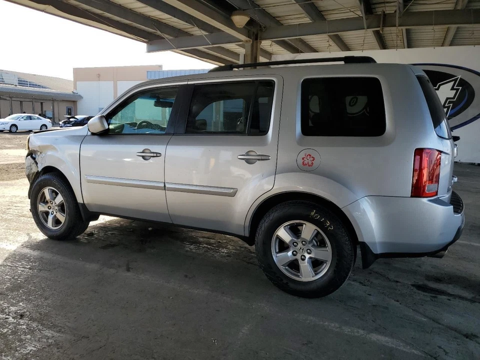 Tapa de cubierta usada se adapta a: Honda Pilot EX-L 2009 cuero con cámara de visión trasera grado A Foto 3 de 4