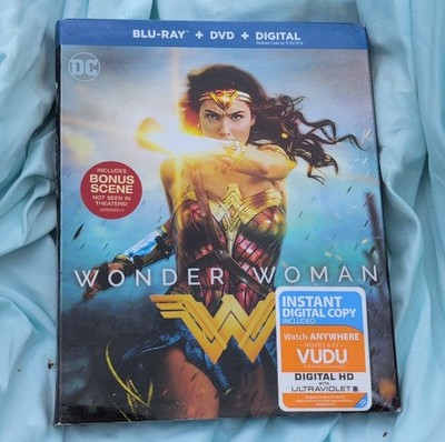 Warner Bros Wonder Woman Blu-ray DVD Digital HD Combo Pack Bonus Scene