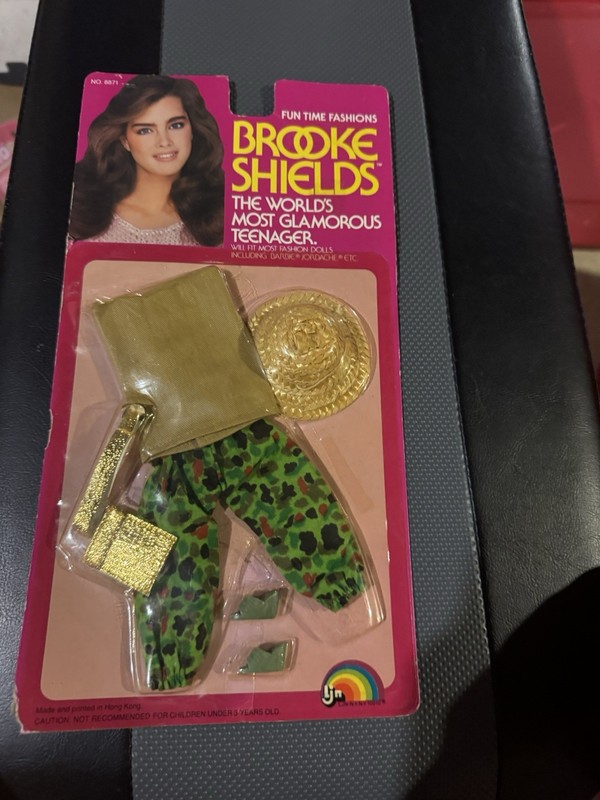 Vintage 1982 Brooke Shields Doll Fashion Outfit Set Produced by LJN Toys