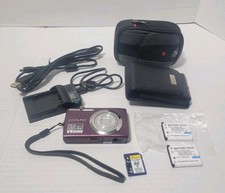 Nikon Coolpix S3000 12.0MP Compact Digital Camera Purple - Tested Works