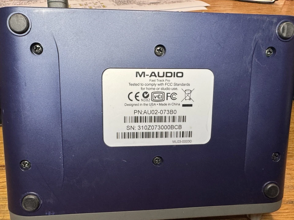 M-Audio Fast Track Pro USB 2.0 Audio / Midi Interface - Bild 3 von 4