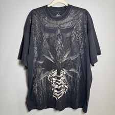 Camiseta gráfica XVR Unlimited para hombre negra calavera cruz gótica bordada XL 2XL