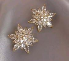 Snowflake earrings Christmas fashion jewelry NEW Free Ship 1 inch