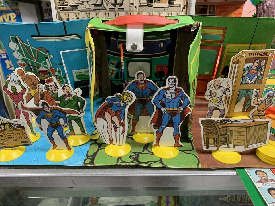 Superman Ideal Vinyl Vintage Playset - Image 3 of 3