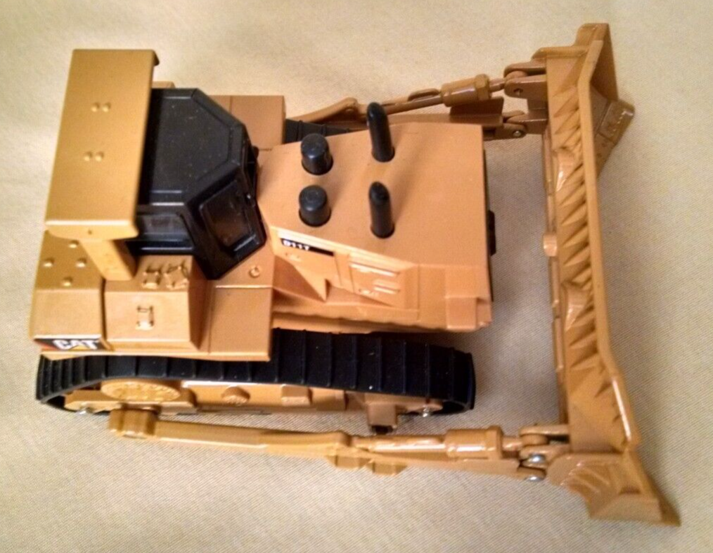 CATERPILLAR D11T CAT BULLDOZER TOY STATE INDUSTRIAL DIECAST