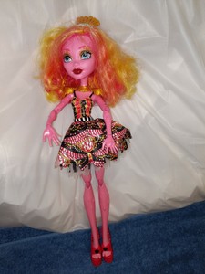 monster high 18 inch doll