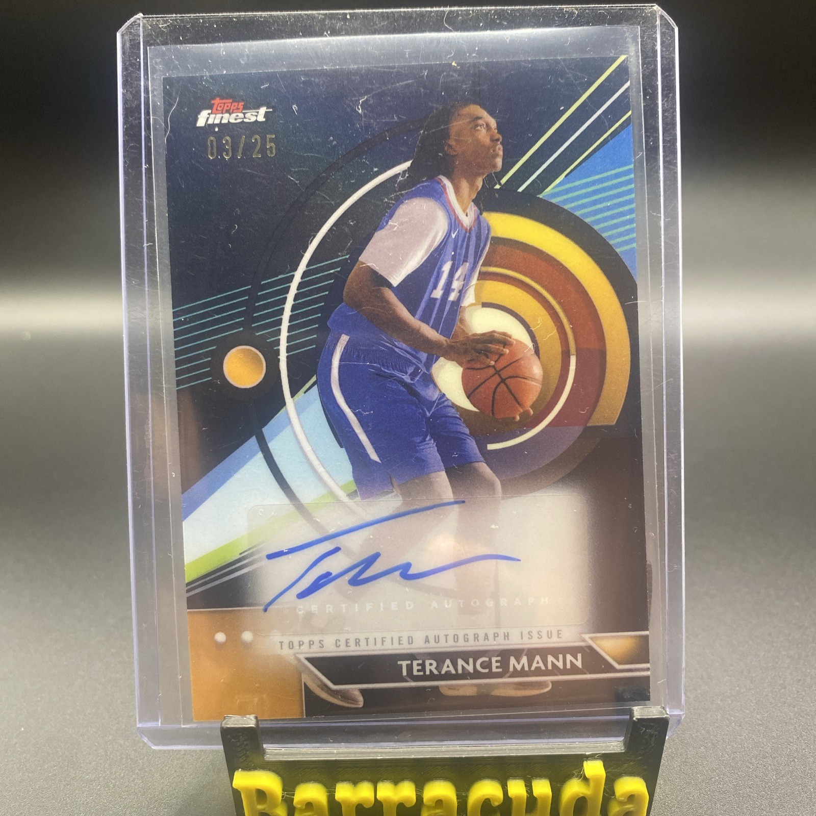 2023-24 Topps Finest - Finest Autographs Terance Mann Black Refractor /25
