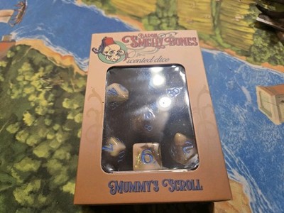 Baron Smelly Bones: Scented Dice - Mummy  Scrolls Dice Set