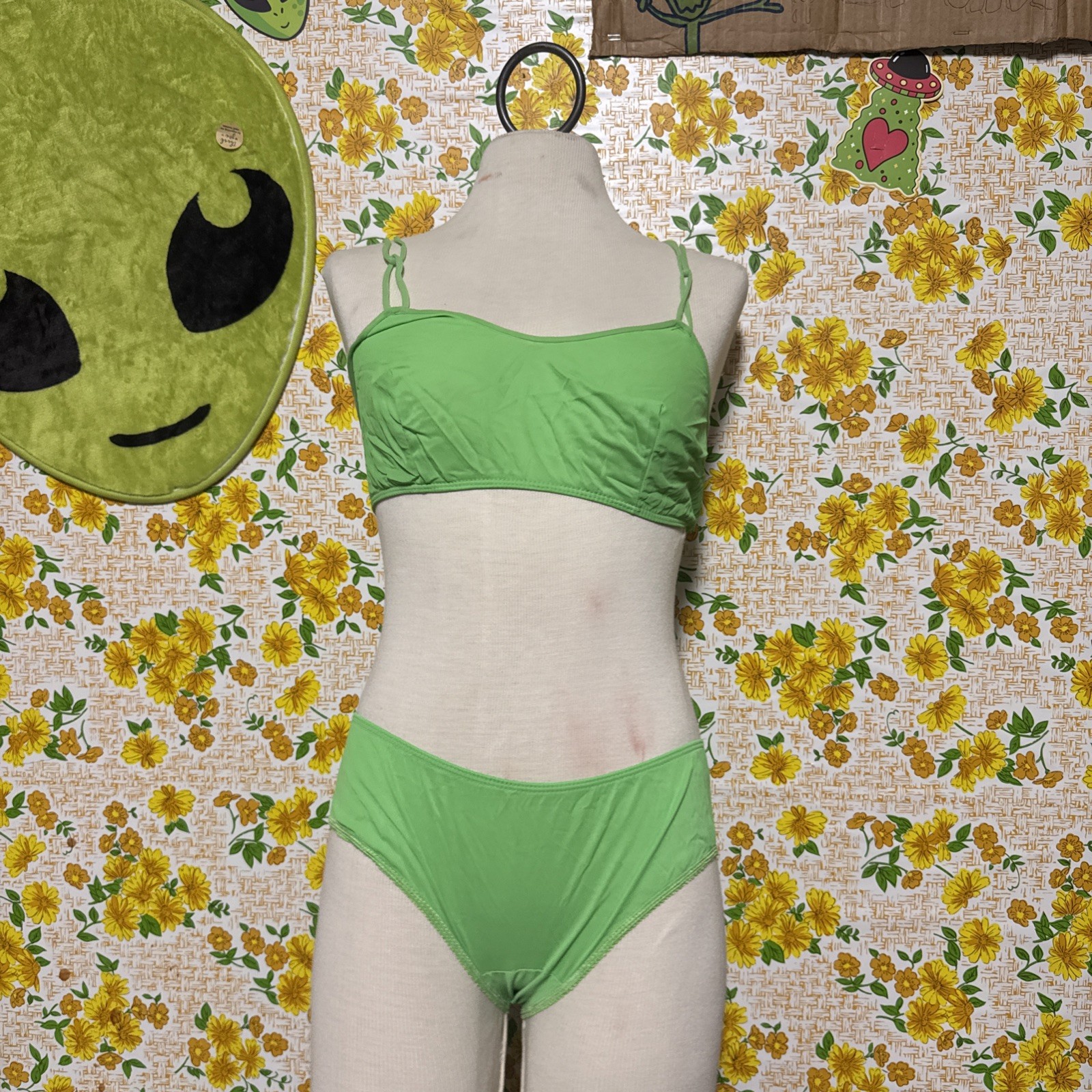 Vintage Retro Groovy Highlighter Green 3piece Lin… - image 12