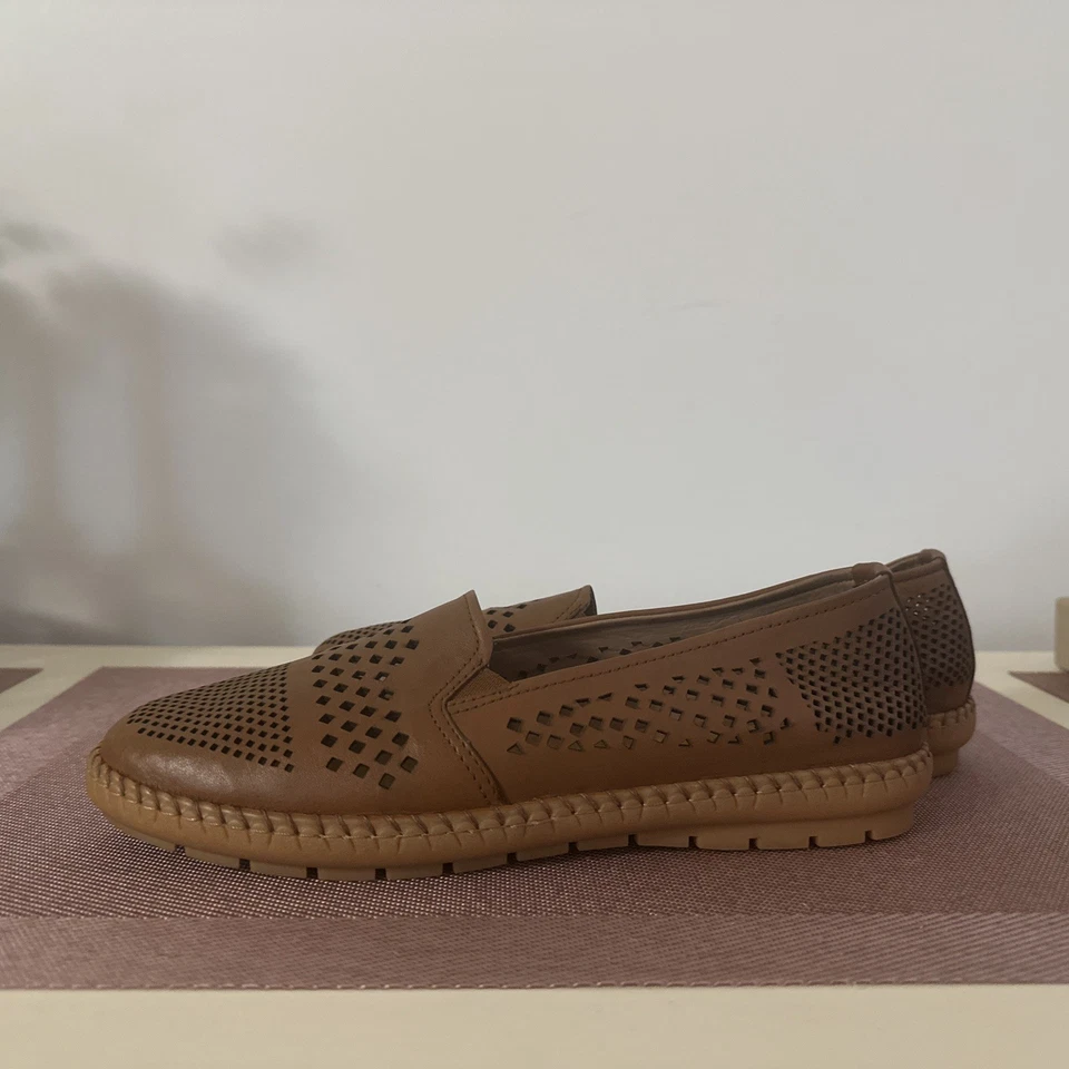 Zapatos cómodos Trotters Royal sin cordones para equipaje talla 9 Foto 2 de 4