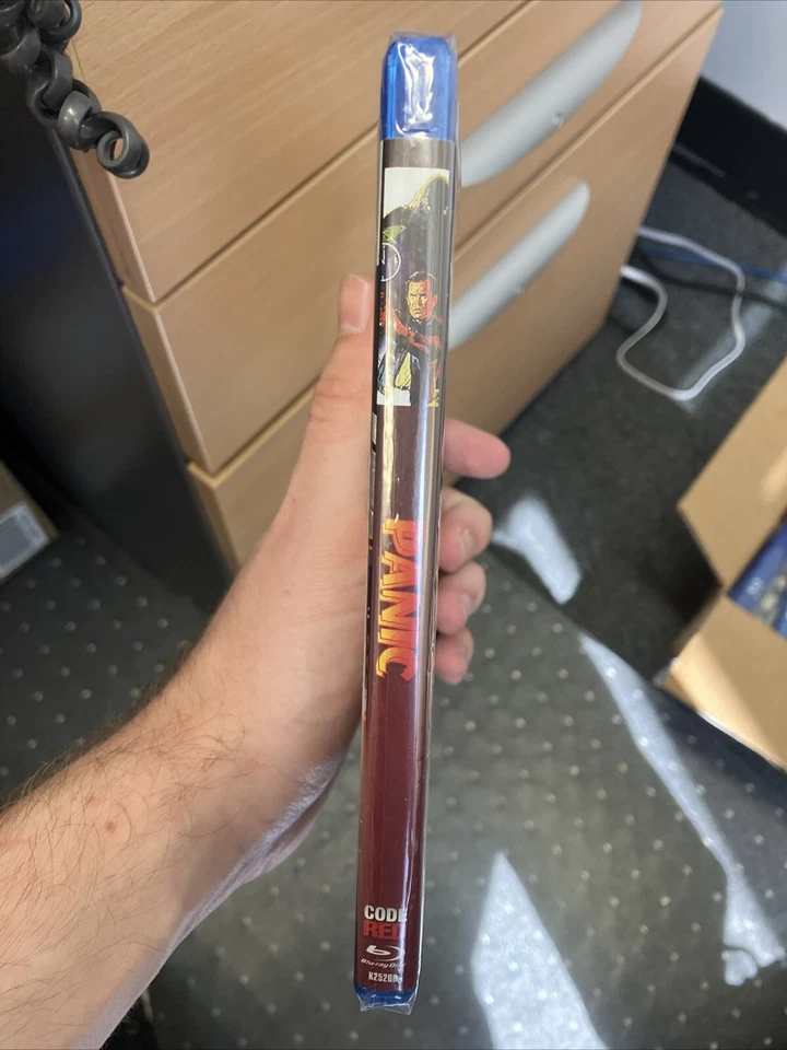 Panic aka Bakterion (Blu-ray, 1982, Code Red, NEW) David Warbeck Janet Agren - image 2 of 4