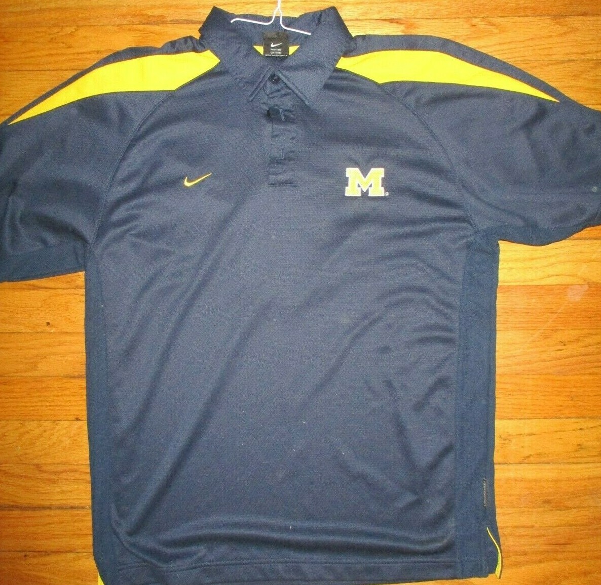 michigan nike golf shirt