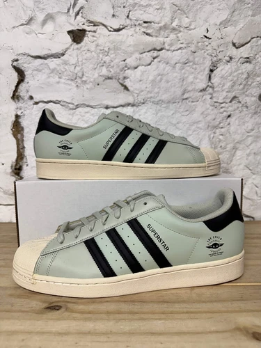 adidas Superstar ‘The Child’ Star Wars Men’s Size 12 BRAND NEW Sneakers GZ2751