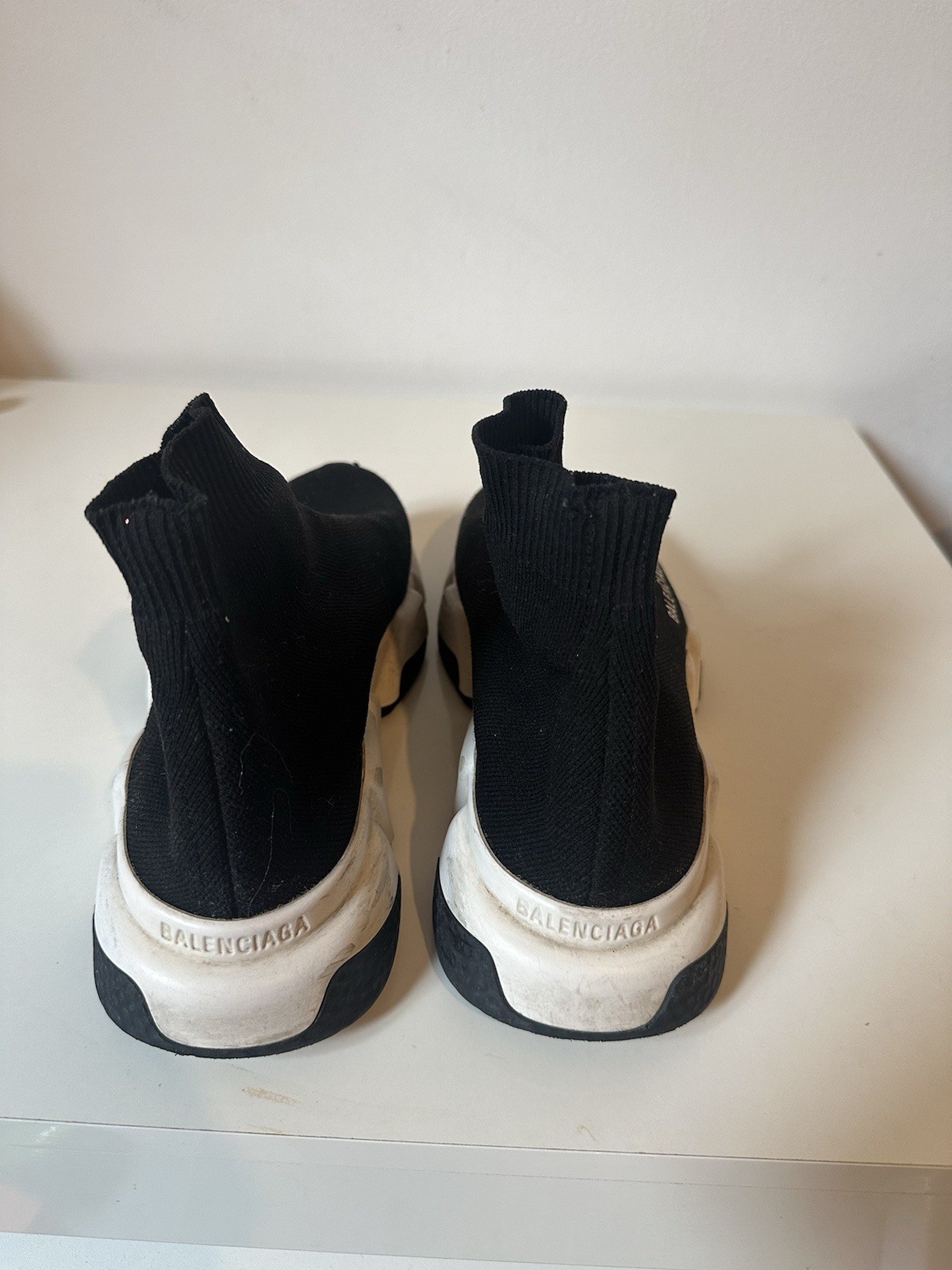 SAOLA Balenciaga Speed Sock Trainer taglia 4 UK nero con suola bianca