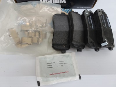 Disc Brake Pad Set-Priority One Ceramic BPR Bendix CFC1302