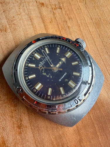 Vintage Vostok Amphibia Barrel USSR 1980s Mechanical Watch 18 Jewels SERVICED