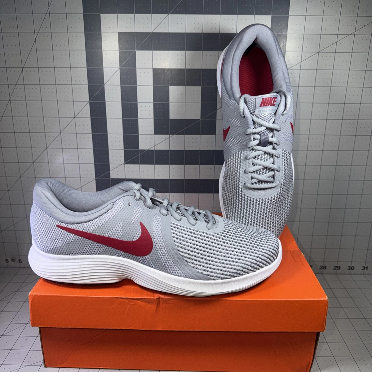 Nike Men\'s Revolution 4 Running Shoes - New in box Nike Revolution 4 Black Size 9 Mens 9 (42) | Mercari main image 4