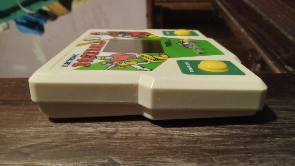 Vintage 1987 Tiger Electronic Portable Handheld Baseball Game - Image 3 of 4