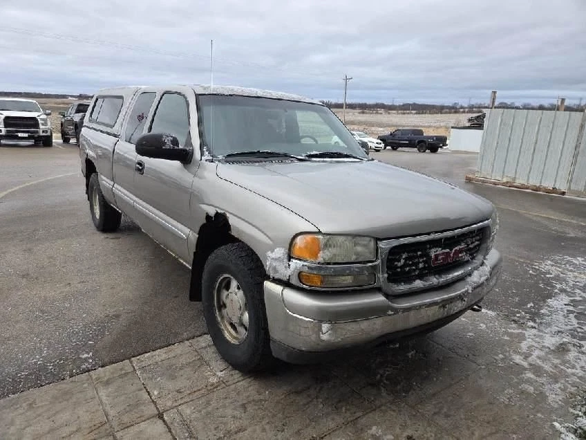 (SOLO RECOGIDA LOCAL) Parachoques delantero cromado con ganchos de remolque se adapta a 99-02 SIERRA 1500 PI Foto 2 de 4