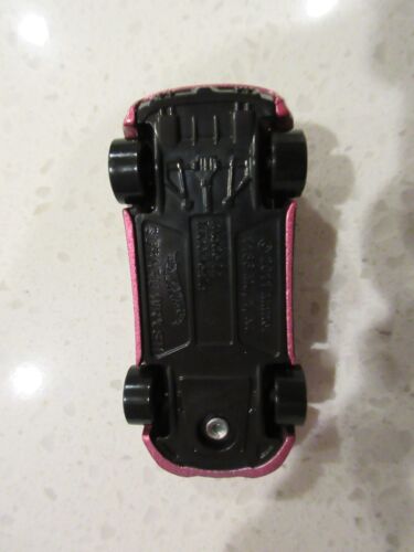 Hot Wheels 2011 Subaru WRX STI Pink Nightburnerz 1:64 DIECAST auto da corsa giocattolo - Foto 4 di 5