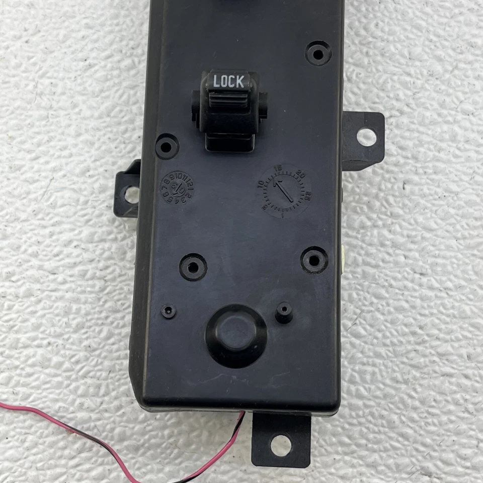 Interruptor de ventana eléctrica lateral para pasajero Jeep Grand Cherokee 1999-04 con antena remota Foto 3 de 4