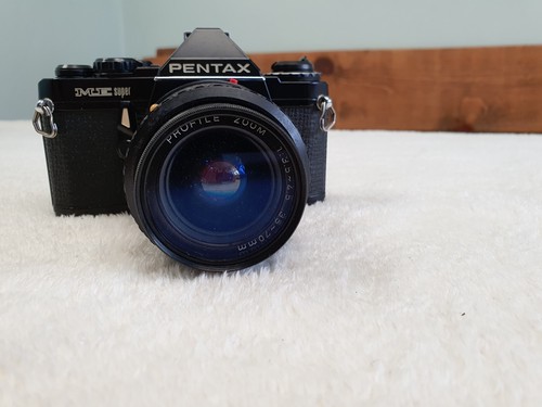 Pentax ME Super 35mm Film Manual SLR Camera w/ 35-70mm Lens - Picture 2 of 11