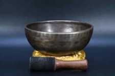 A Chakra Moon Singing Bowl Set-8.85"In Handcrafted Mediation Yoga Sound Bowl