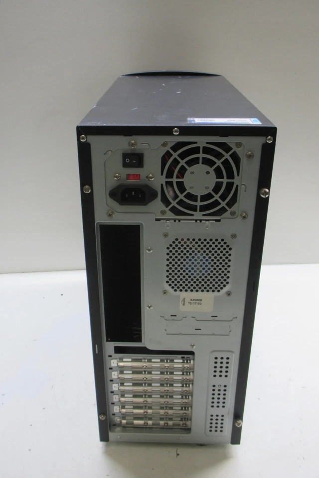 Retro Black Sleeper ATX Computer Case Case - Image 4 of 4