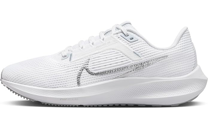 ★送料無料★NIKEナイキPEGASUS 40 DV3854-101 Nike Air Zoom Pegasus 40 DV3854-101 Sneaker Womens 11 White