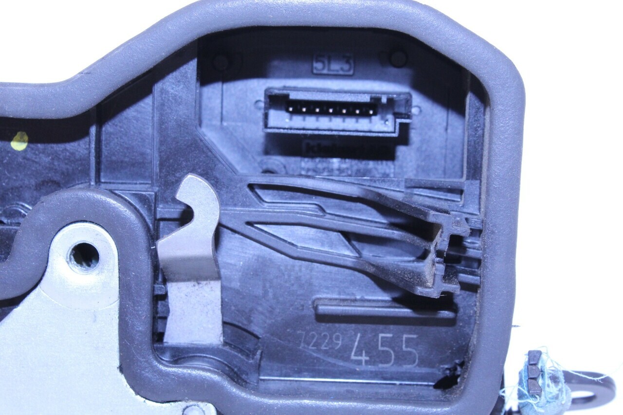 20072013 BMW 328i 335i M3 E92 Coupe Front Door Latch Left Driver
